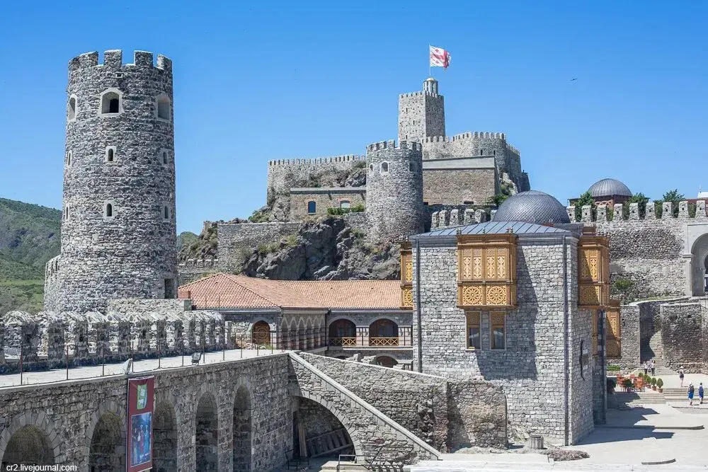 Borjomi, Rabati Fortress and Vardzia — 4